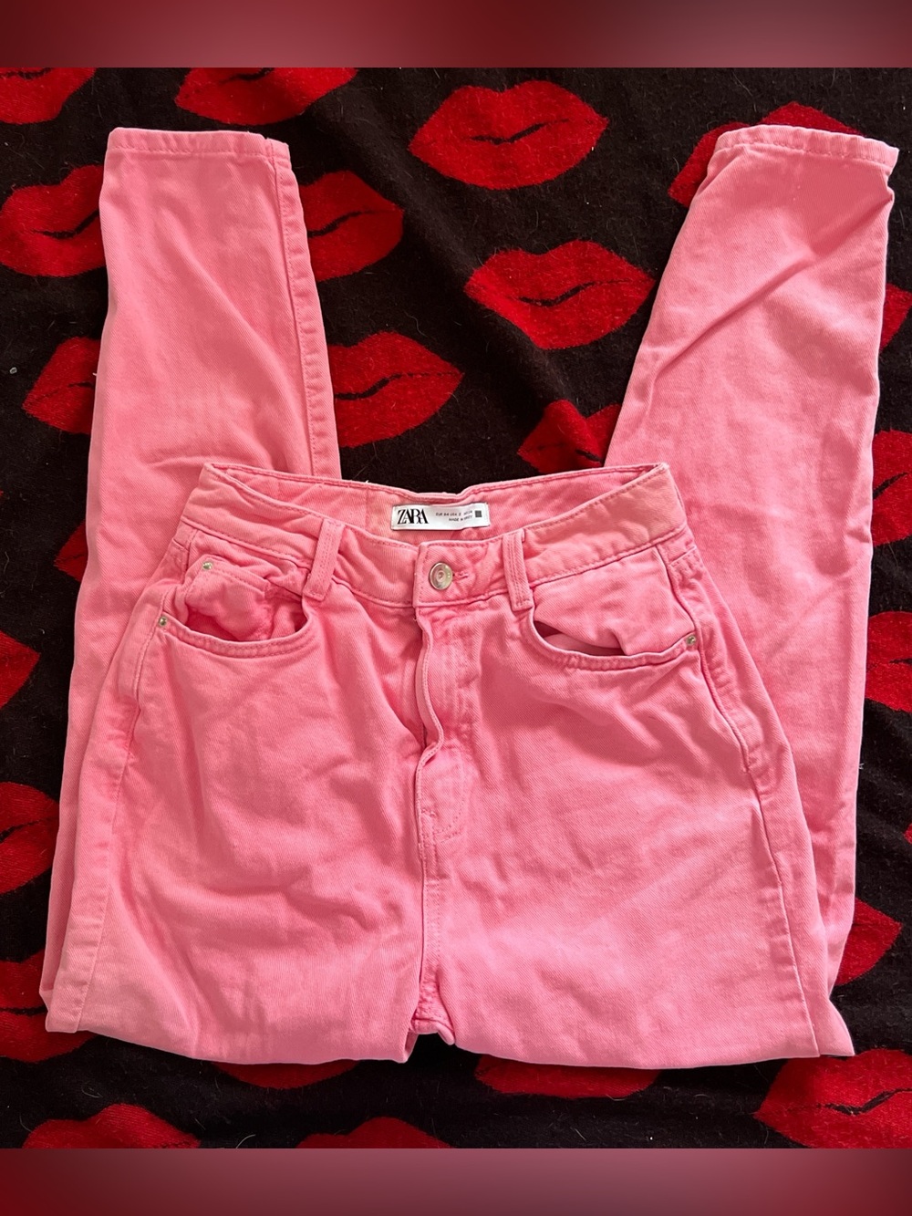 Zara pink high waisted straight leg jeans size 2